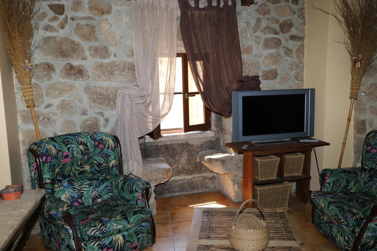 Casa Na Serra Da Estrela * Melo